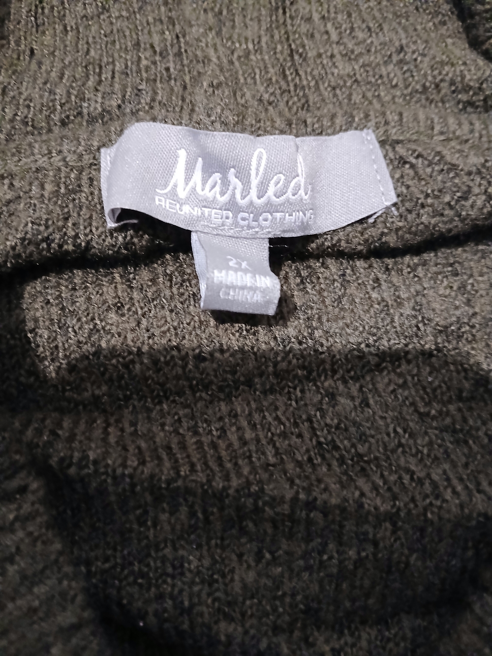 Marled Reunited Clothing Black V-Neck Ribbed Sweater - Women's